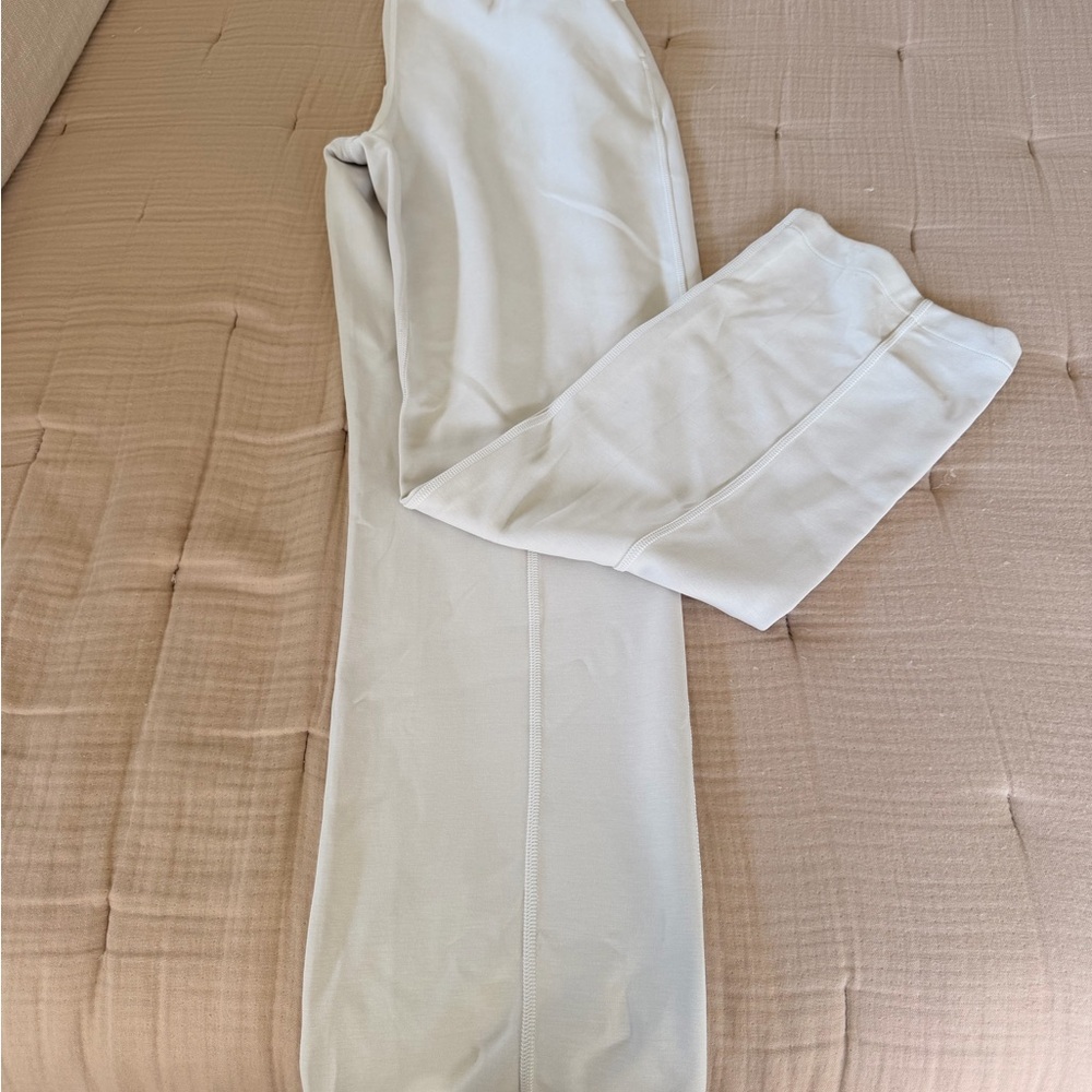 lululemon women’s Softstreme Pants- light ivory